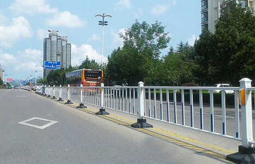 道路市政護(hù)欄 道路市政護(hù)欄